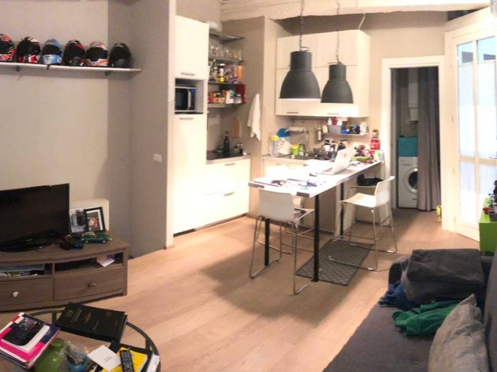 appartamento in affitto a Novara in zona Centro Città