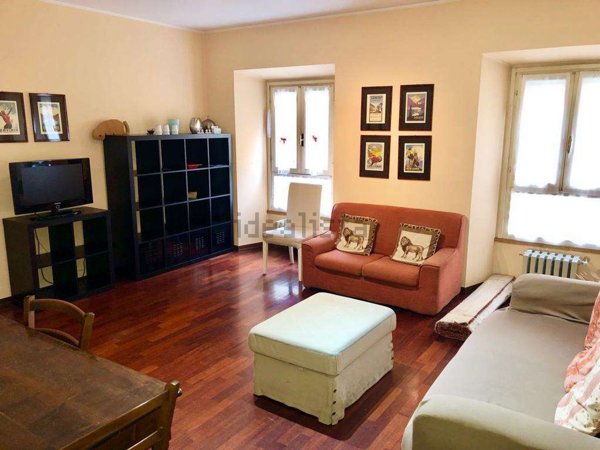 appartamento in affitto a Novara in zona Centro Città