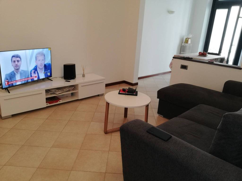 appartamento in affitto a Novara in zona Centro Città
