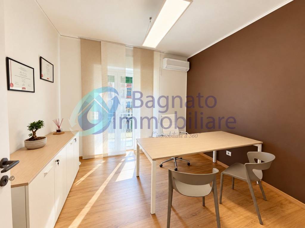 ufficio in affitto a Novara in zona Centro Città