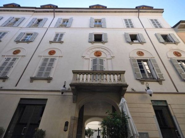appartamento in affitto a Novara in zona Centro Città