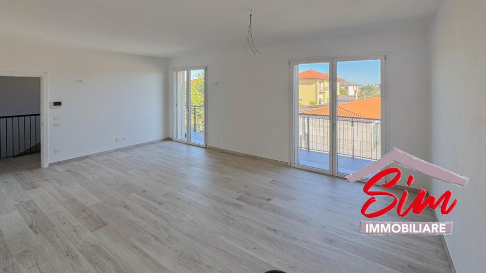 appartamento in affitto ad Oleggio in zona Loreto