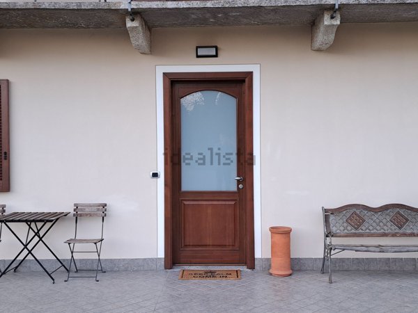 appartamento in affitto ad Oleggio in zona Loreto