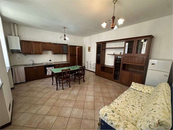 appartamento in affitto ad Oleggio