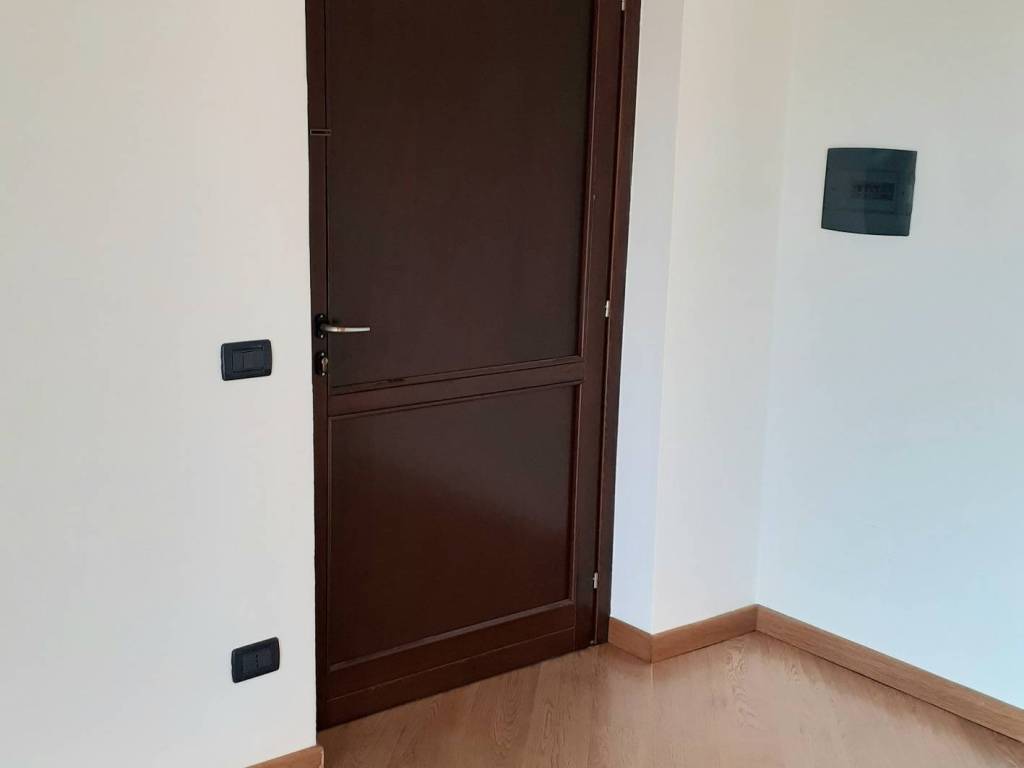 ufficio in affitto ad Oleggio