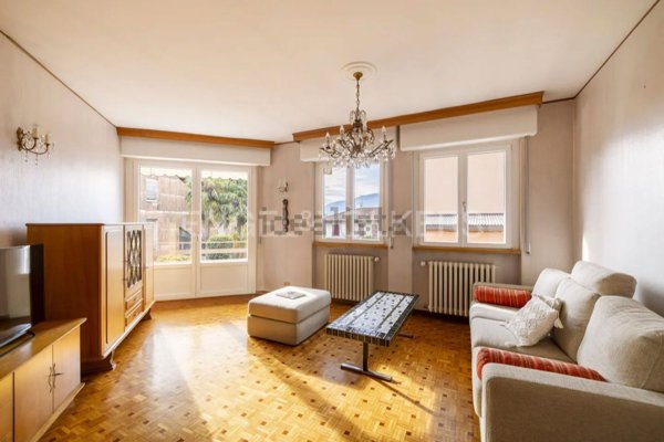 appartamento in affitto a Pettenasco