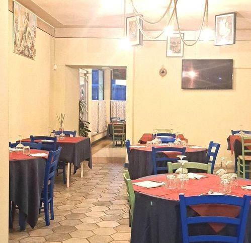 negozio in affitto a Bientina