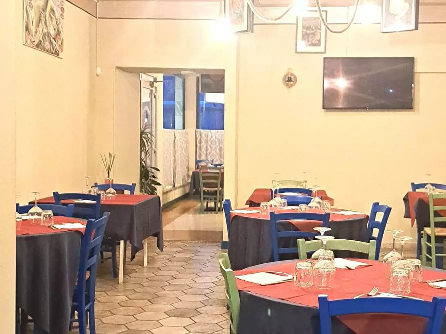 negozio in affitto a Bientina