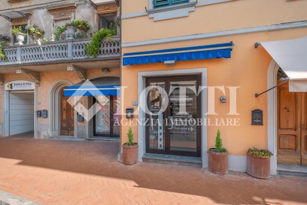 locale commerciale in affitto a Bientina