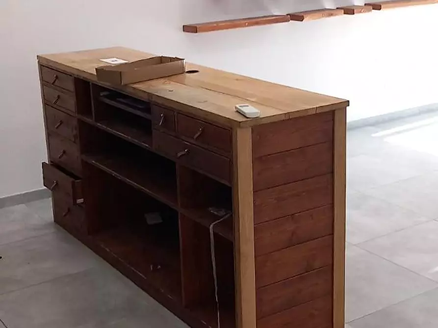 locale commerciale in affitto a Bientina