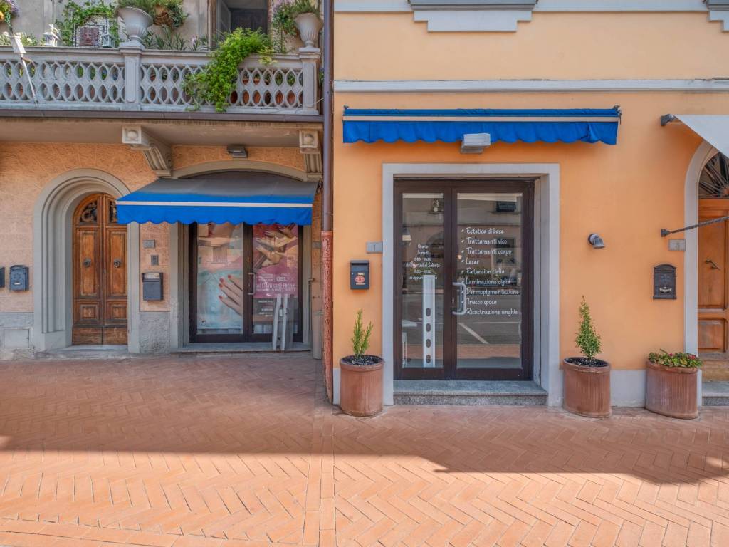 locale commerciale in affitto a Bientina
