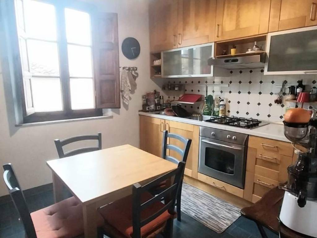 appartamento in affitto a Calci