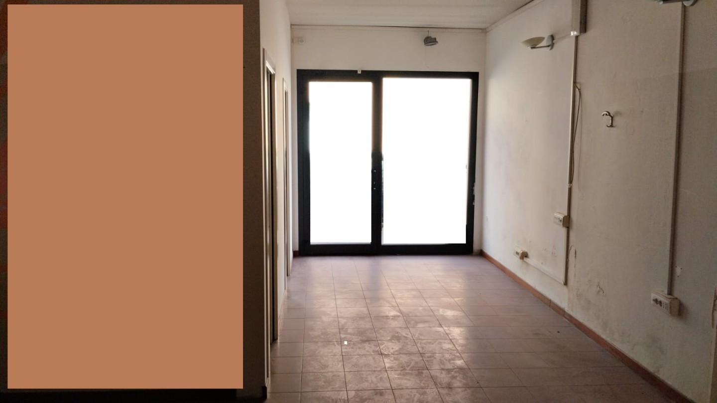 locale commerciale in affitto a Calcinaia in zona Fornacette