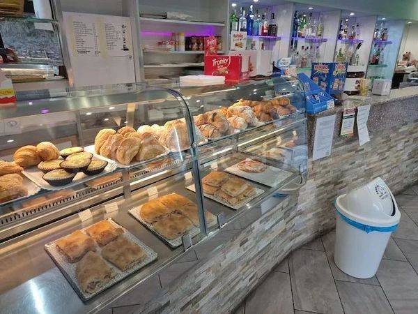 negozio in affitto a Calcinaia