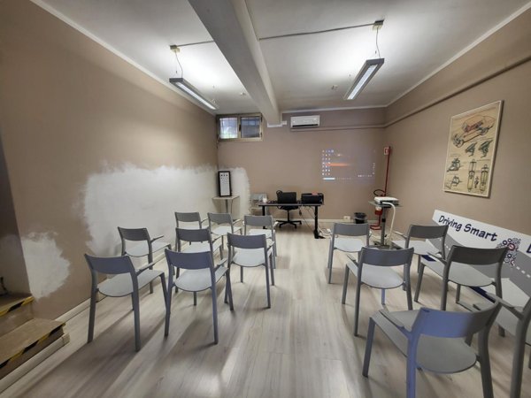 locale commerciale in affitto a Calcinaia in zona Fornacette