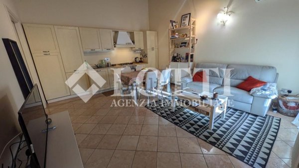 appartamento in affitto a Calcinaia in zona Fornacette