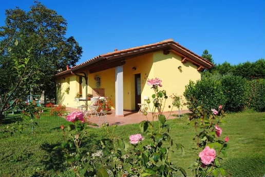 casa semindipendente in affitto a Calcinaia in zona Fornacette