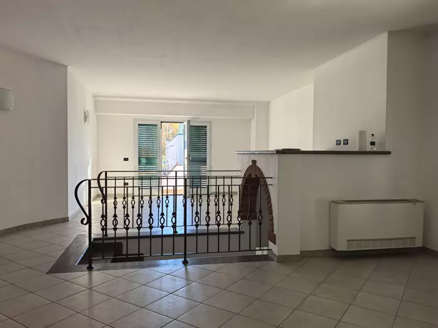 appartamento in affitto a Calcinaia in zona Fornacette