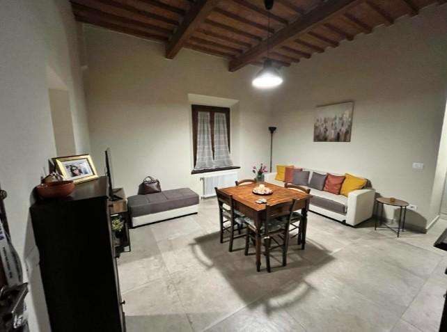 appartamento in affitto a Calcinaia in zona Fornacette