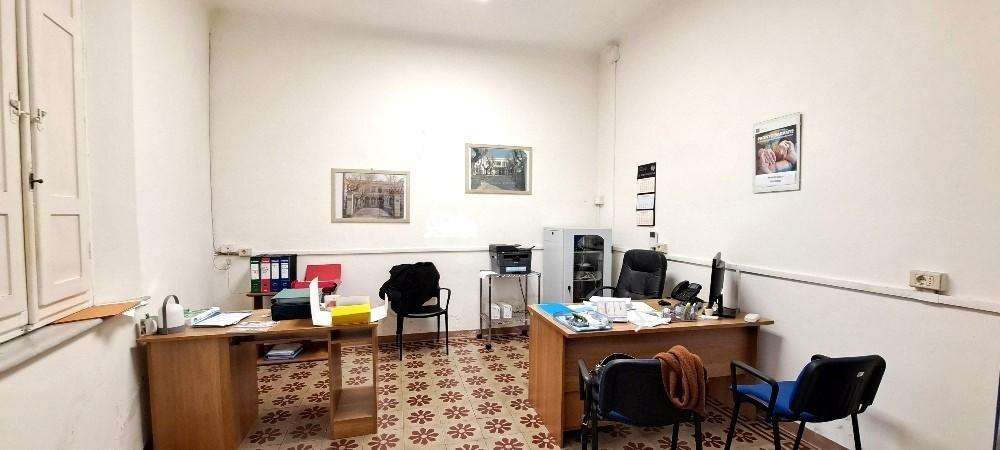 ufficio in affitto a Cascina in zona Navacchio