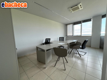 ufficio in affitto a Cascina