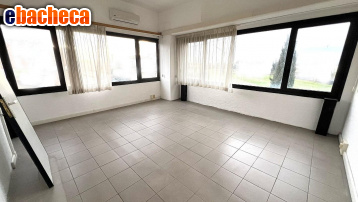 ufficio in affitto a Cascina