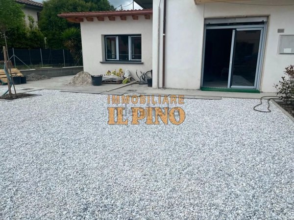 appartamento in affitto a Cascina