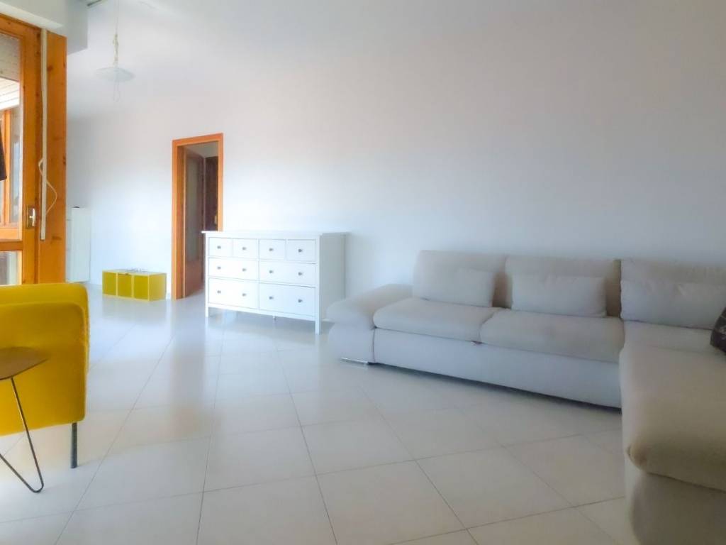 appartamento in affitto a Cascina in zona Navacchio