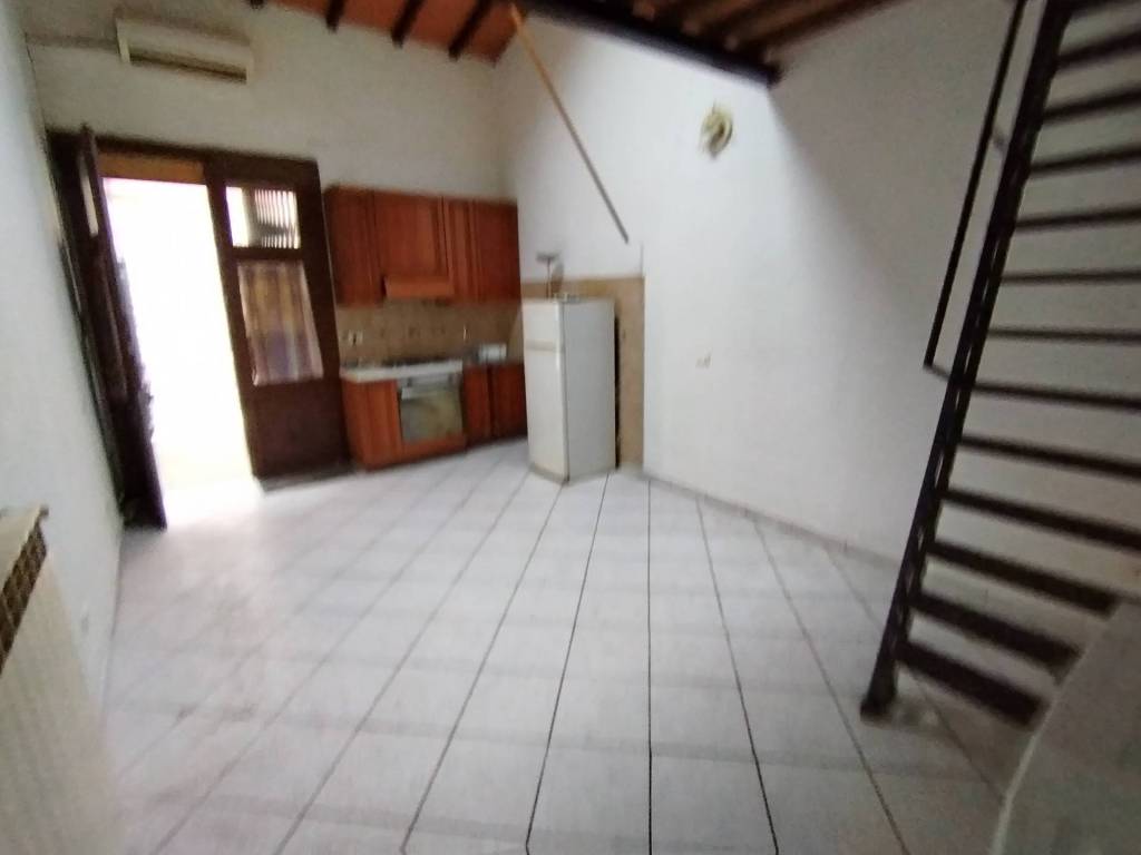 appartamento in affitto a Cascina