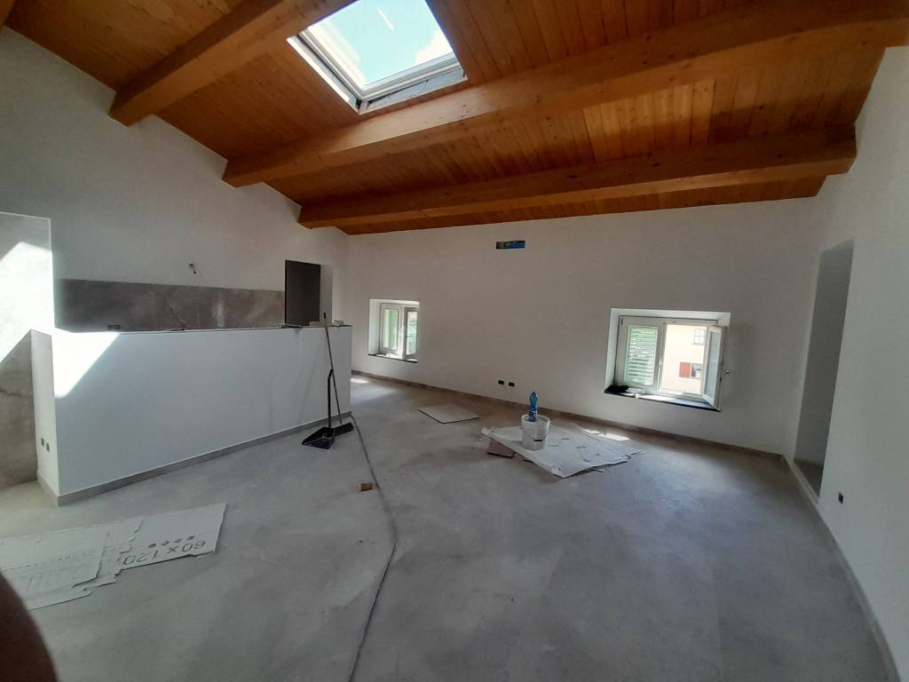appartamento in affitto a Cascina in zona Navacchio