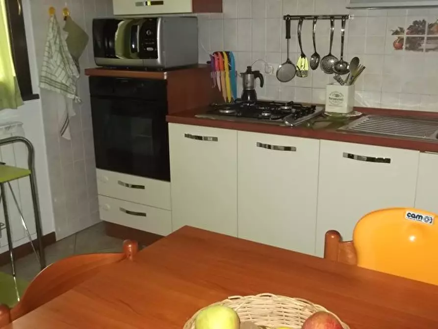 appartamento in affitto a Cascina