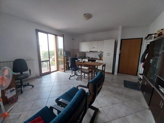 appartamento in affitto a Cascina in zona Navacchio
