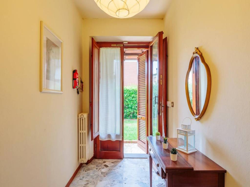 casa semindipendente in affitto a Cascina in zona Casciavola