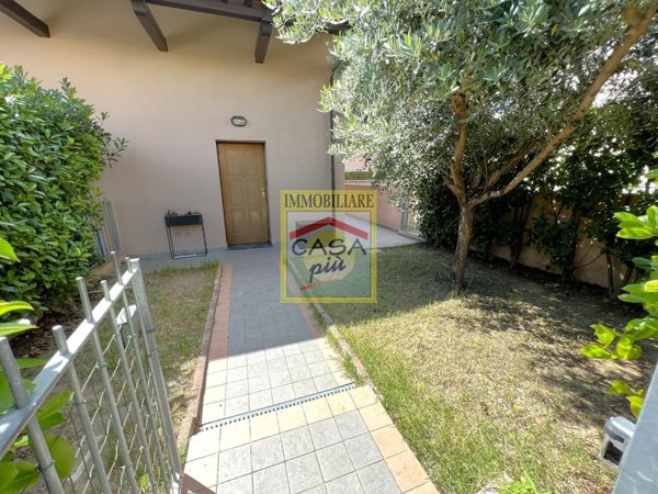 casa indipendente in affitto a Cascina in zona San Casciano