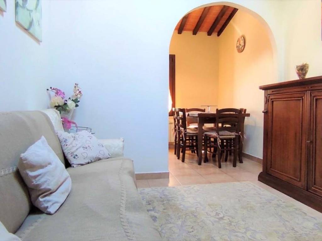 appartamento in affitto a Cascina in zona Ripoli