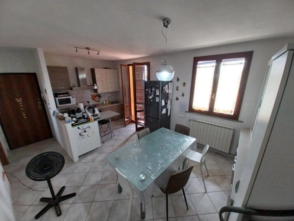 appartamento in affitto a Cascina