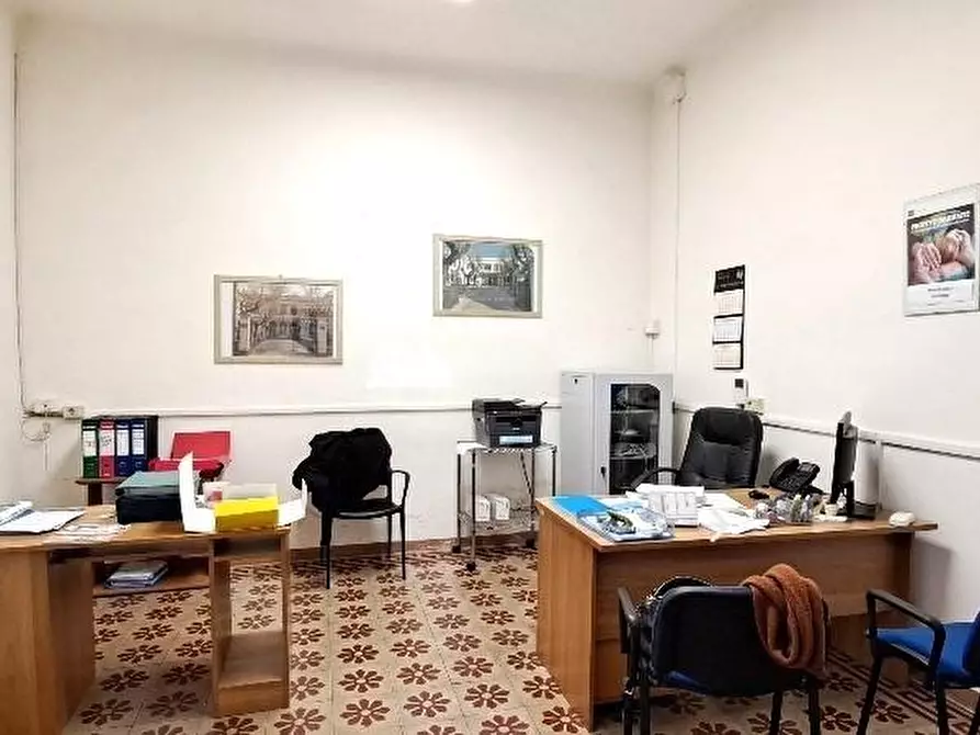 ufficio in affitto a Cascina in zona Navacchio