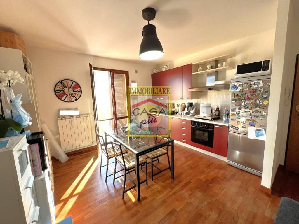 appartamento in affitto a Cascina in zona Navacchio