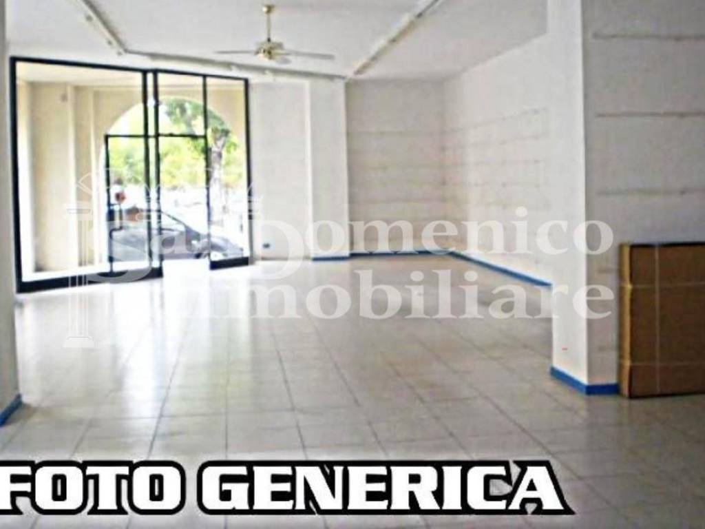 locale commerciale in affitto a Cascina in zona Navacchio
