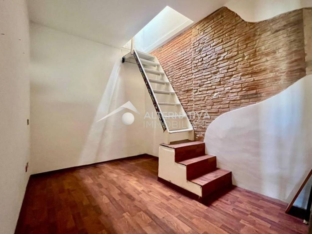 casa indipendente in affitto a Cascina