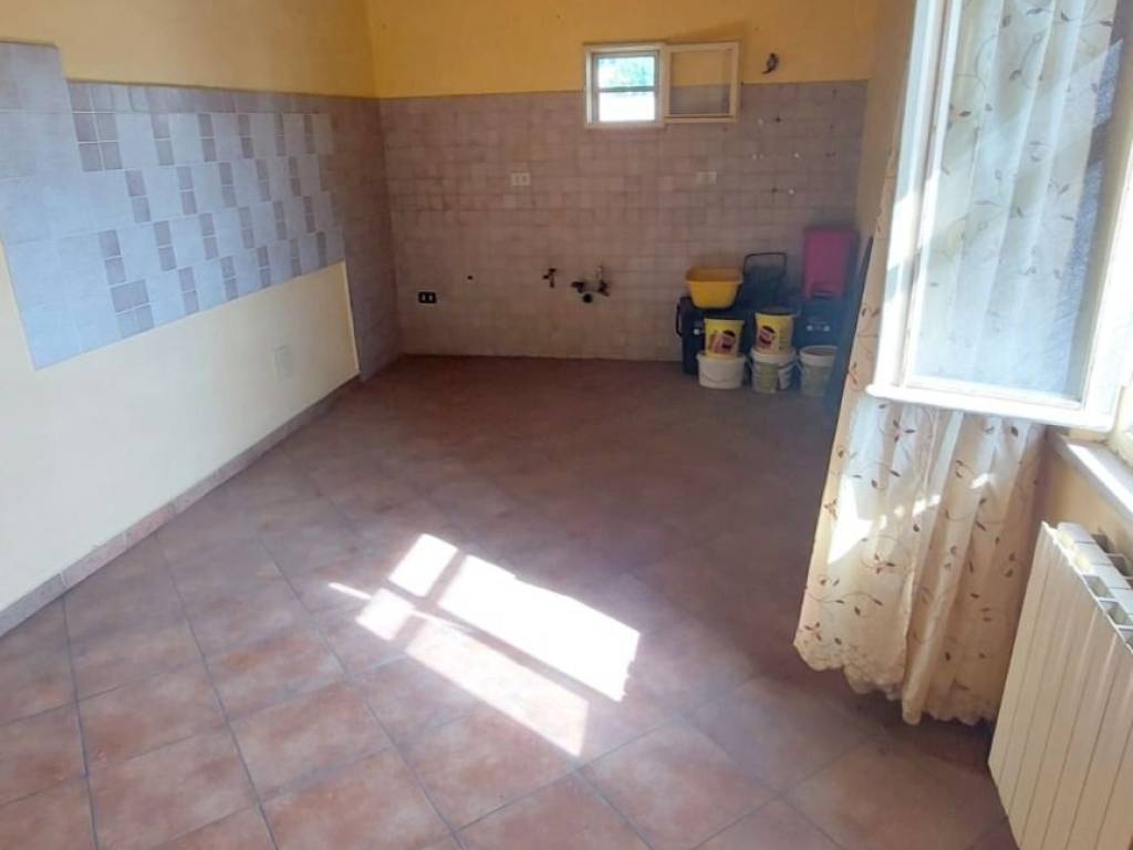 appartamento in affitto a Cascina