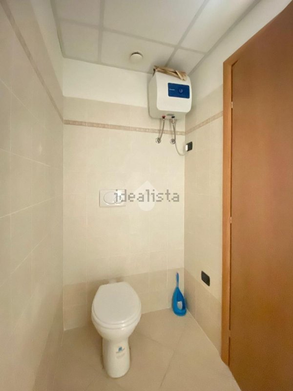 ufficio in affitto a Cascina