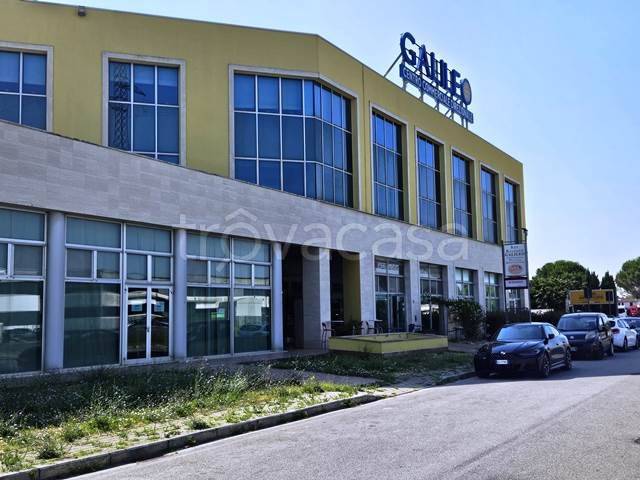 ufficio in affitto a Cascina