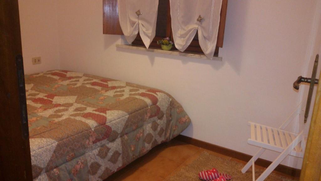 casa indipendente in affitto a Cascina