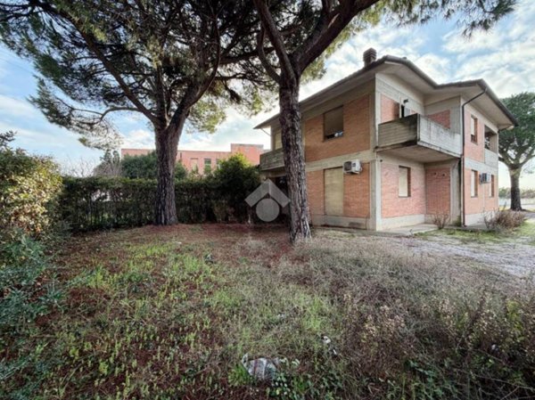 casale in affitto a Cascina