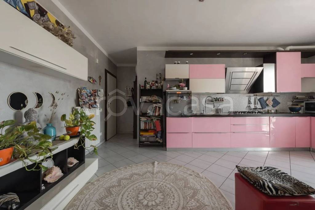 appartamento in affitto a Cascina in zona San Casciano