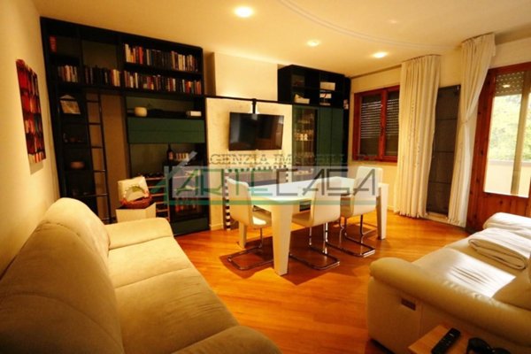 appartamento in affitto a Cascina in zona San Lorenzo alle Corti