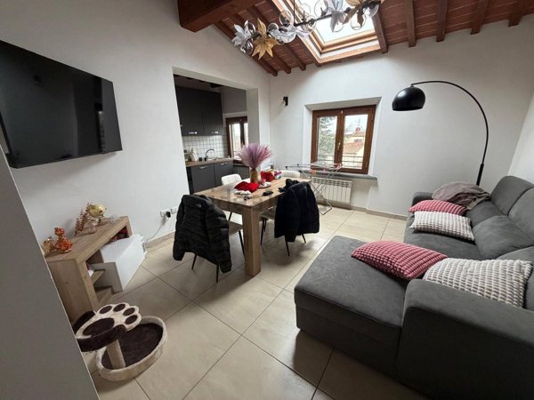 appartamento in affitto a Cascina in zona San Lorenzo a Pagnatico