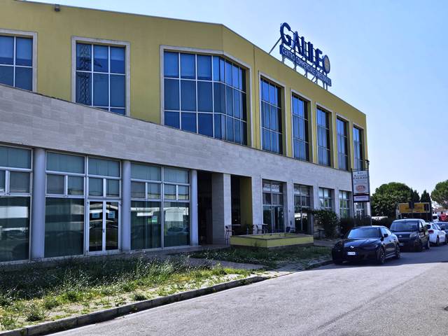 ufficio in affitto a Cascina