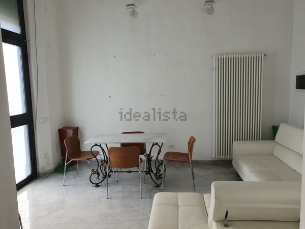 ufficio in affitto a Cascina